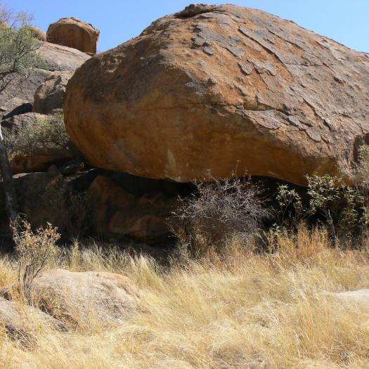 vue_du_site_de_leopard_cave_namibie_c_david_pleurdeau.jpg