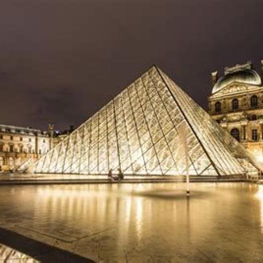 louvre.jpg